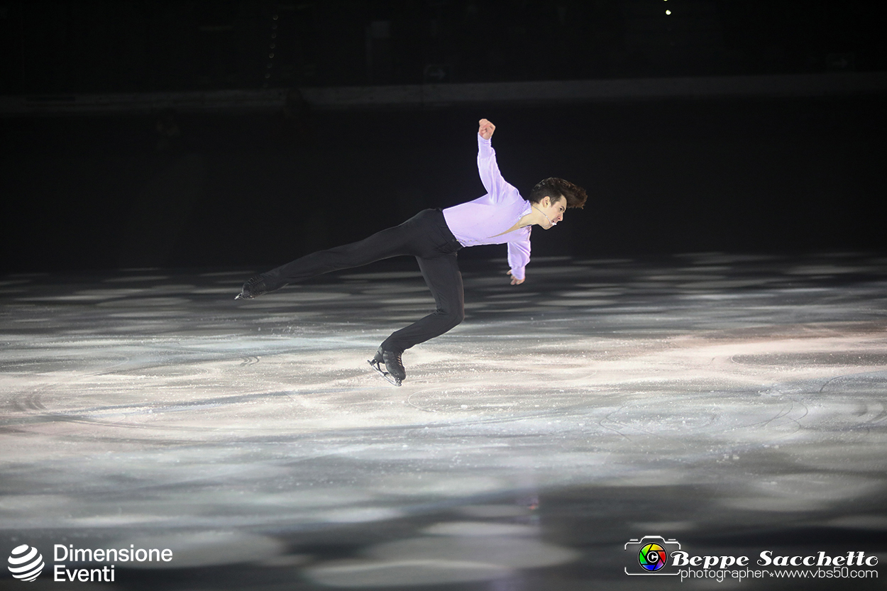 VBS_1608 - Monet on ice.jpg